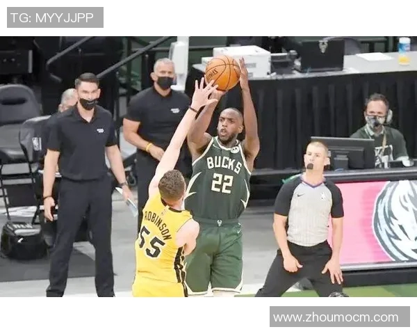 雄鹿队与热火精彩对决直播全程回顾与赛后分析